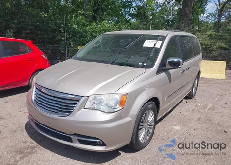 2014 Chrysler Town & Country Touring-L z USA, uszkodzony, nr VIN 2C4RC1CG1ER107844